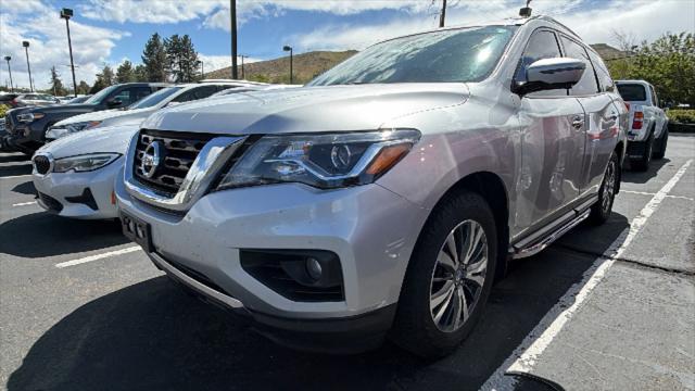 2020 Nissan Pathfinder SL 4WD