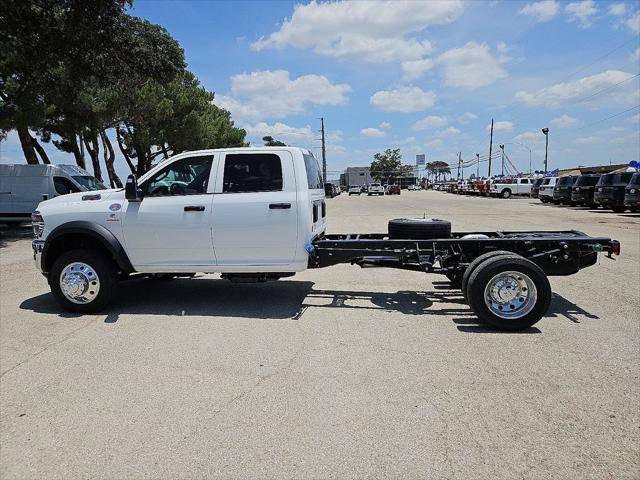 2026 RAM 5500 Chassis RAM 5500 TRADESMAN CHASSIS CREW CAB 4X4 84 CA