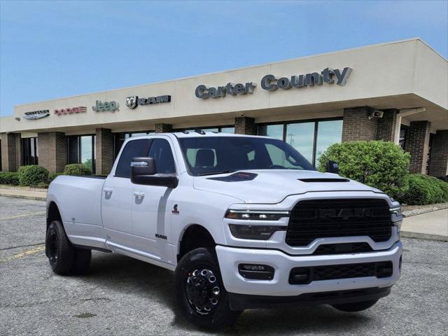 2026 RAM Ram 3500 RAM 3500 TRADESMAN CREW CAB 4X4 8 BOX