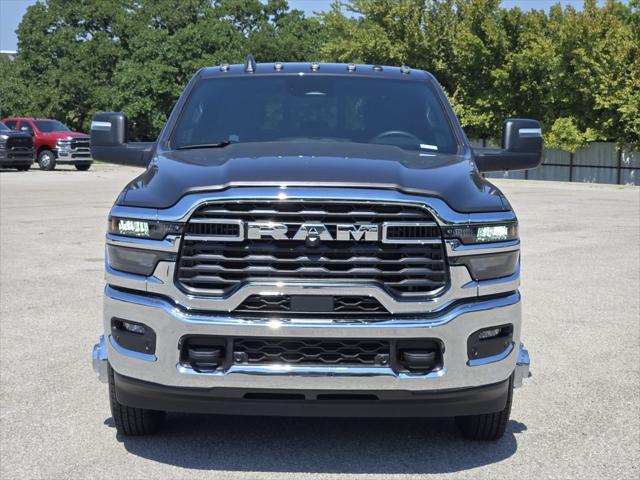 2026 RAM Ram 3500 RAM 3500 TRADESMAN CREW CAB 4X4 8 BOX