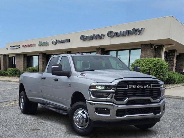 2026 RAM Ram 3500 RAM 3500 TRADESMAN CREW CAB 4X4 8 BOX