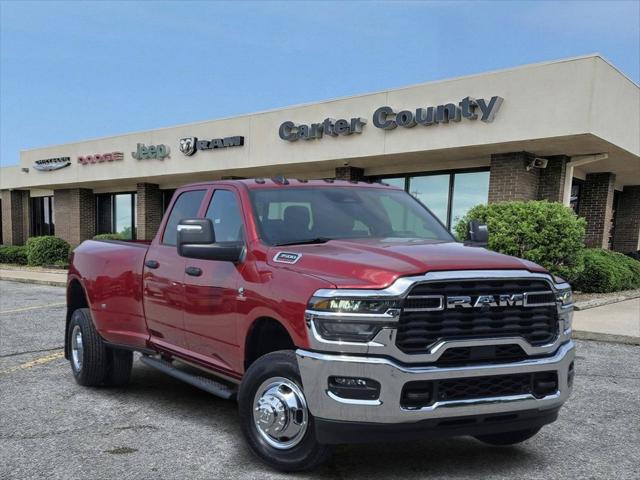2026 RAM Ram 3500 RAM 3500 TRADESMAN CREW CAB 4X4 8 BOX