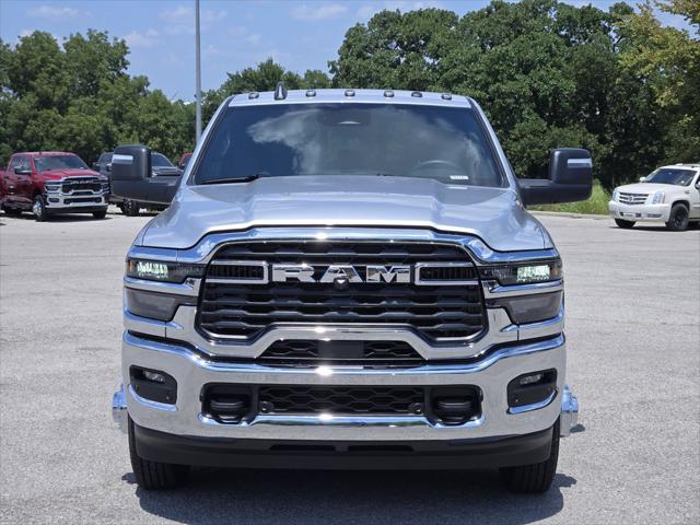2026 RAM Ram 3500 RAM 3500 TRADESMAN CREW CAB 4X4 8 BOX