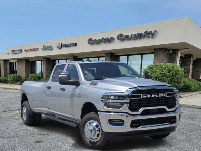 2026 RAM Ram 3500 RAM 3500 TRADESMAN CREW CAB 4X4 8 BOX