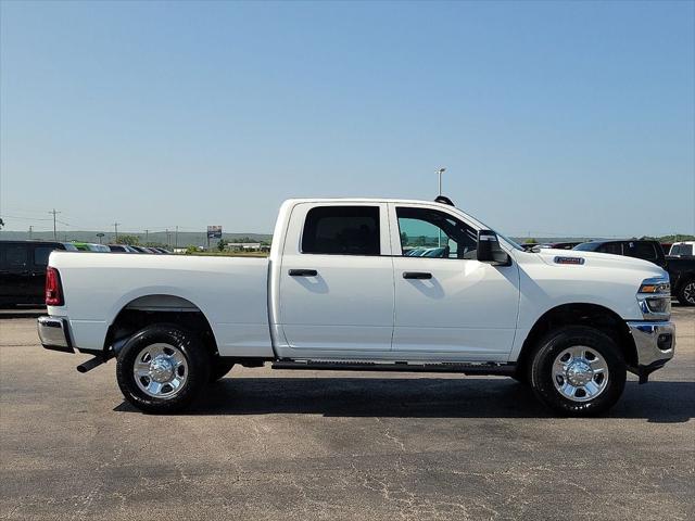 2026 Ram 2500 Tradesman Crew Cab 4x4 64 Box