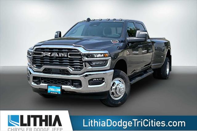 2026 RAM Ram 3500 RAM 3500 TRADESMAN CREW CAB 4X4 8 BOX