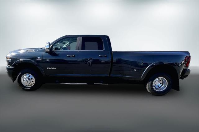 2026 RAM 3500 RAM 3500 LIMITED LONGHORN CREW CAB 4X4 8 BOX
