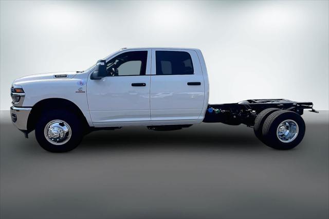 2026 RAM 3500 Chassis RAM 3500 TRADESMAN CREW CAB CHASSIS 4X4 60 CA
