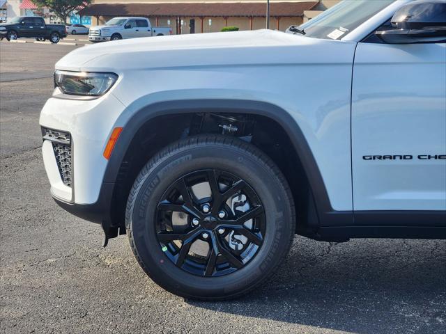 2026 Jeep Grand Cherokee L Altitude 4x2