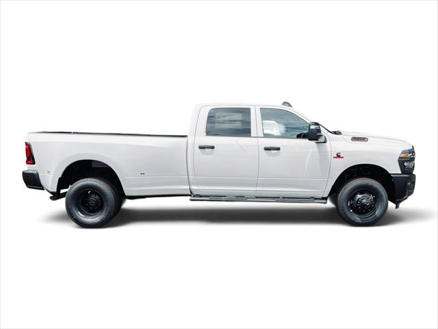 2026 Ram 3500 Tradesman Crew Cab 4x4 8 Box