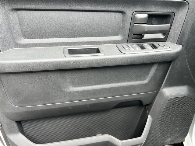 2026 Ram 3500 Tradesman Crew Cab 4x4 8 Box