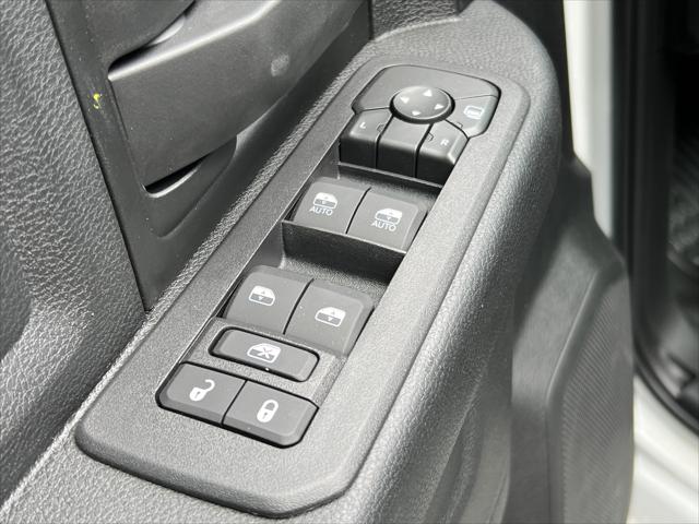 2026 Ram 3500 Tradesman Crew Cab 4x4 8 Box