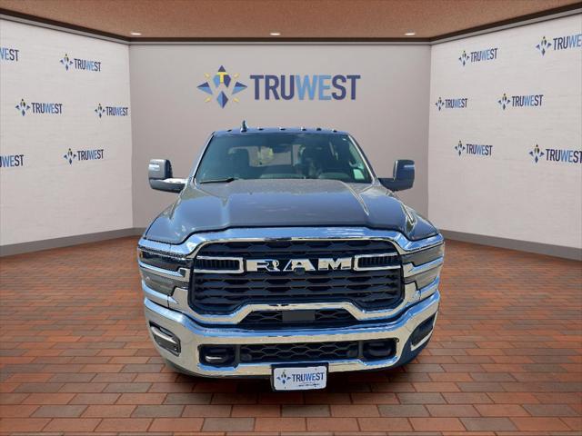 2026 RAM Ram 3500 RAM 3500 TRADESMAN CREW CAB 4X4 8 BOX