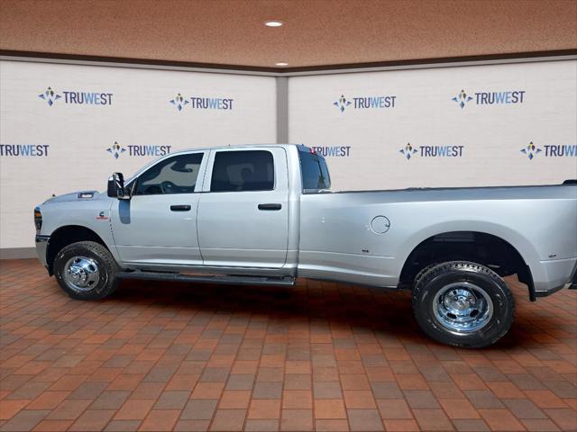 2026 RAM Ram 3500 RAM 3500 TRADESMAN CREW CAB 4X4 8 BOX