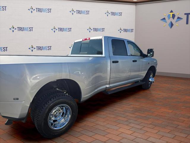 2026 RAM Ram 3500 RAM 3500 TRADESMAN CREW CAB 4X4 8 BOX