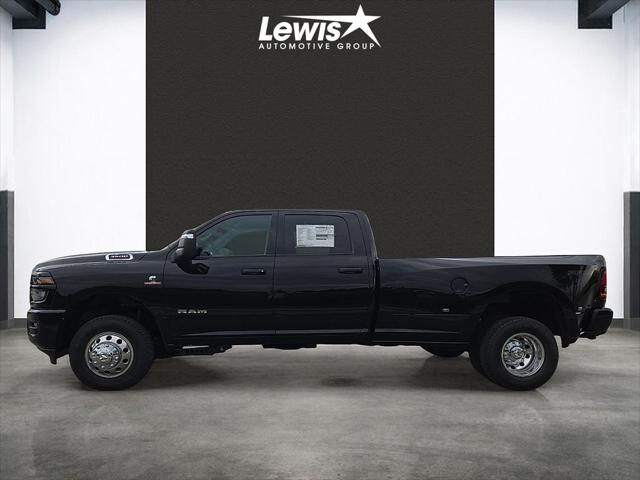 2026 RAM 3500 RAM 3500 BIG HORN CREW CAB 4X4 8 BOX