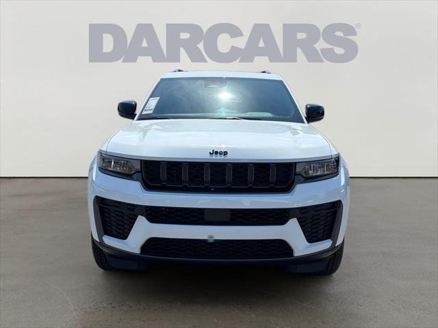2026 Jeep Grand Cherokee L GRAND CHEROKEE L LAREDO ALTITUDE 4X4