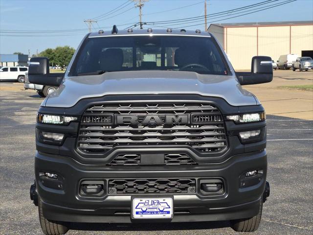 2026 RAM Ram 3500 RAM 3500 TRADESMAN CREW CAB 4X4 8 BOX