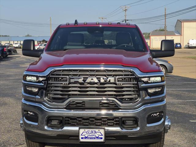 2026 RAM Ram 3500 RAM 3500 TRADESMAN CREW CAB 4X4 8 BOX