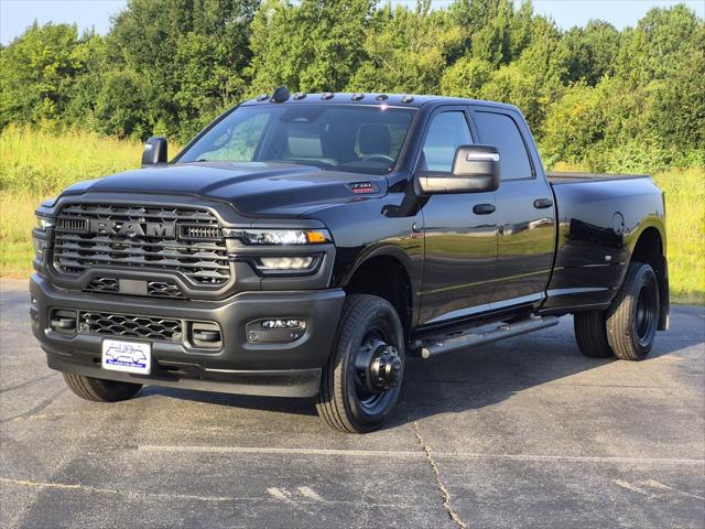 2026 RAM Ram 3500 RAM 3500 TRADESMAN CREW CAB 4X4 8 BOX