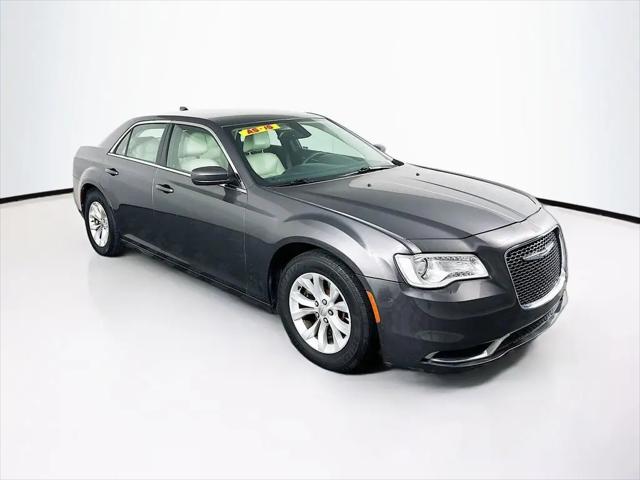2015 Chrysler 300 Limited for sale in Grand Prairie, TX