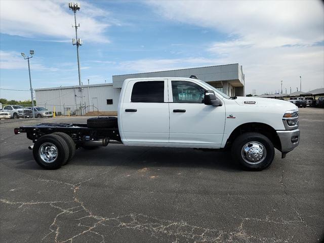 2026 RAM 3500 Chassis RAM 3500 TRADESMAN CREW CAB CHASSIS 4X4 60 CA