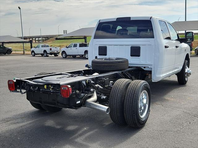 2026 RAM 3500 Chassis RAM 3500 TRADESMAN CREW CAB CHASSIS 4X4 60 CA