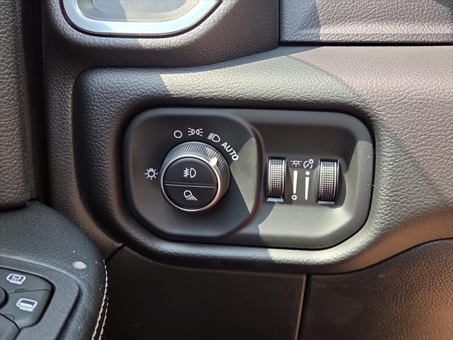 2026 Ram 2500 Laramie Crew Cab 4x4 64 Box