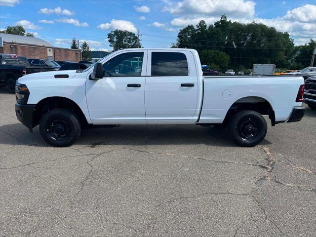 2026 RAM 2500 RAM 2500 TRADESMAN CREW CAB 4X4 64 BOX