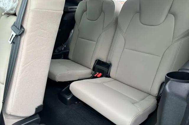 2026 Volvo XC90 Plus, B6 AWD Gas (mild hybrid), Gasoline, Bright, 7 Seats