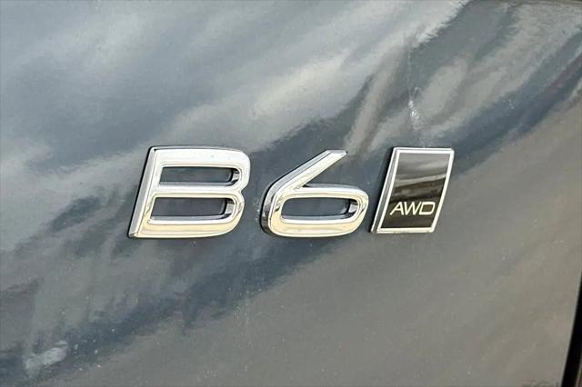 2026 Volvo XC90 Plus, B6 AWD Gas (mild hybrid), Gasoline, Bright, 7 Seats