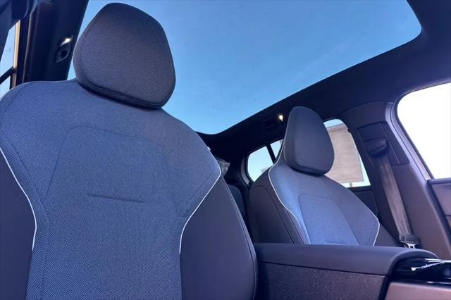 2026 Volvo EX30 Plus Twin Motor Performance, Fully electric