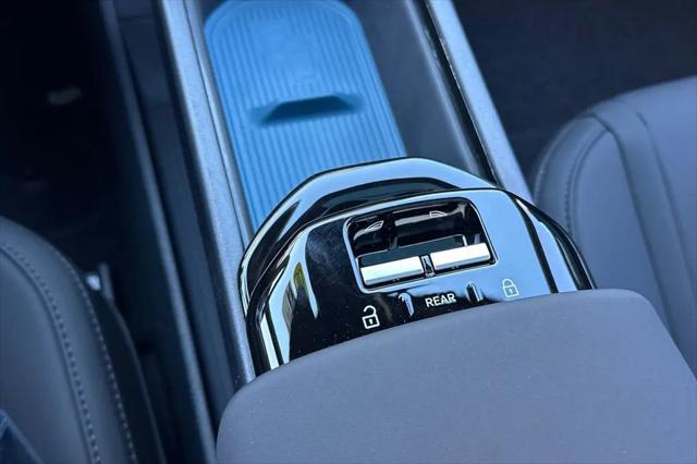 2026 Volvo EX30 Plus Twin Motor Performance, Fully electric