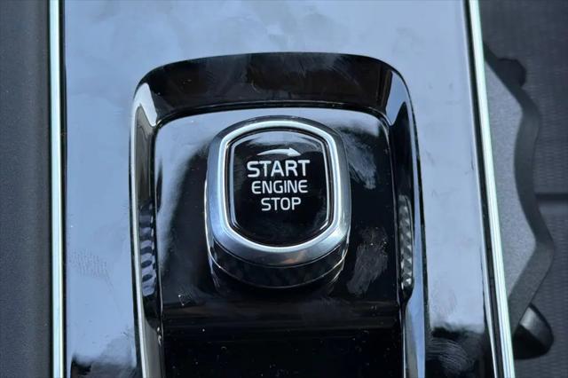 2026 Volvo XC90 Plug-In Hybrid Plus, T8 AWD, Electric/Gasoline, Bright, 7 Seats