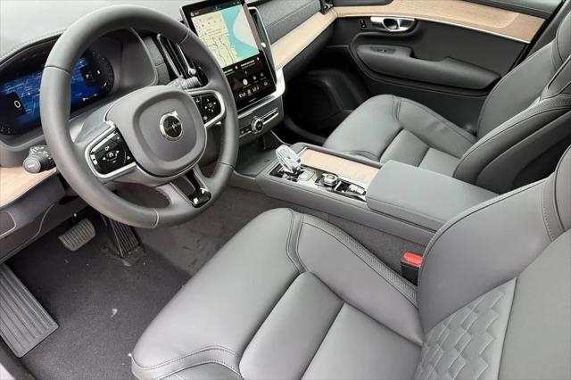 2026 Volvo XC90 Plus, B5 AWD Gas (mild hybrid), Gasoline, Bright, 7 Seats
