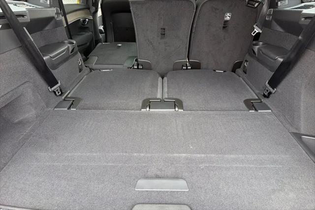 2026 Volvo XC90 Plus, B5 AWD Gas (mild hybrid), Gasoline, Bright, 7 Seats