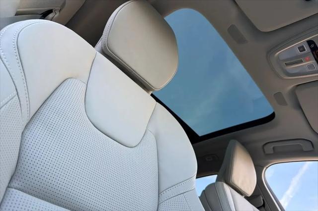 2026 Volvo XC60 B5 Ultra