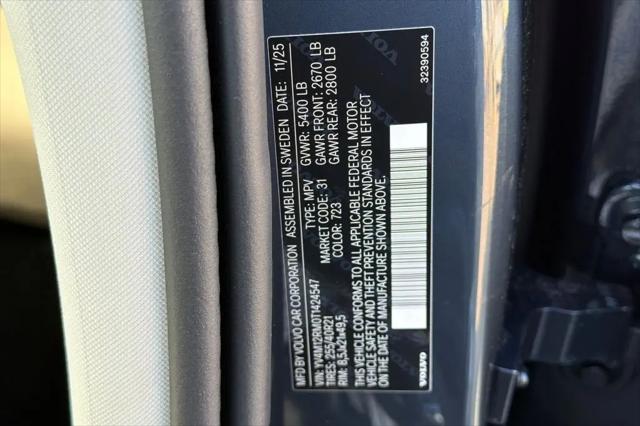 2026 Volvo XC60 B5 Ultra