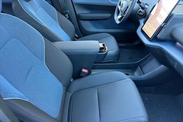 2026 Volvo EX30 Plus Twin Motor Performance, Fully electric