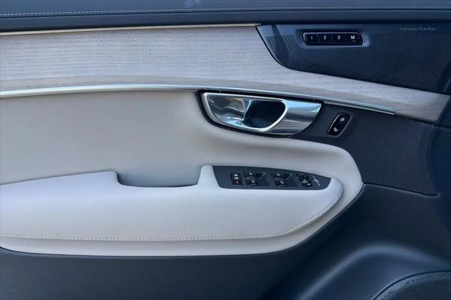 2026 Volvo XC90 Plug-In Hybrid Plus, T8 AWD, Electric/Gasoline, Bright, 7 Seats