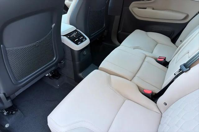 2026 Volvo XC90 Plug-In Hybrid Plus, T8 AWD, Electric/Gasoline, Bright, 7 Seats