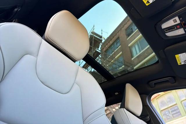 2026 Volvo XC90 Plug-In Hybrid Plus, T8 AWD, Electric/Gasoline, Bright, 7 Seats