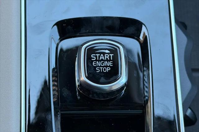 2026 Volvo XC90 Plug-In Hybrid Plus, T8 AWD, Electric/Gasoline, Bright, 7 Seats