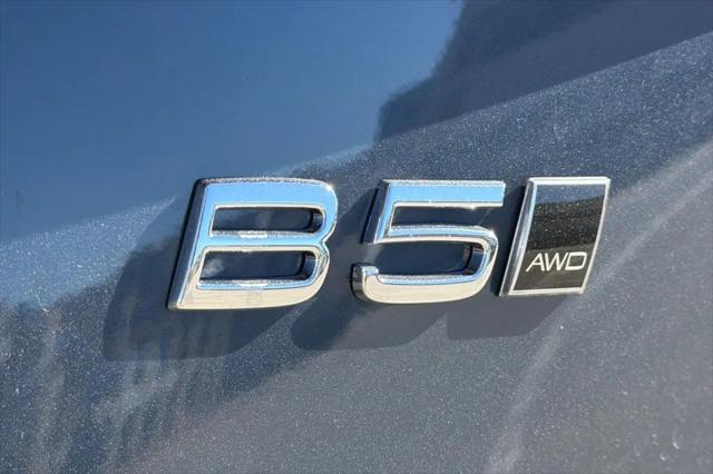 2026 Volvo XC90 Plus, B5 AWD Gas (mild hybrid), Gasoline, Bright, 7 Seats