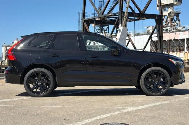 2026 Volvo XC60 B5 Ultra Black Edition
