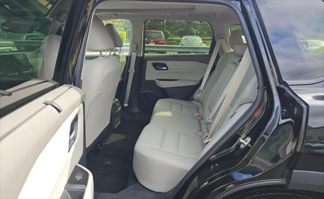 2023 Nissan Rogue SL Intelligent AWD