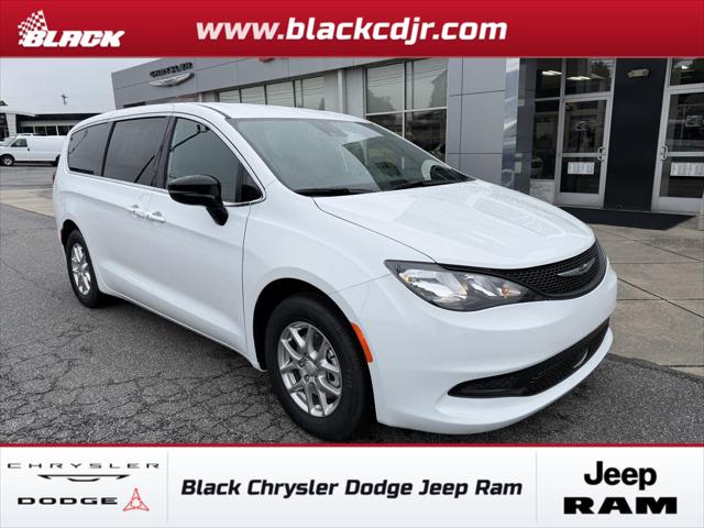 2027 Chrysler Pacifica LX for sale in Statesville, NC