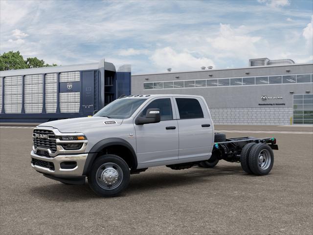 2026 RAM 5500 Chassis RAM 5500 TRADESMAN CHASSIS CREW CAB 4X4 60 CA