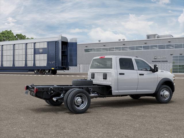 2026 RAM 5500 Chassis RAM 5500 TRADESMAN CHASSIS CREW CAB 4X4 60 CA