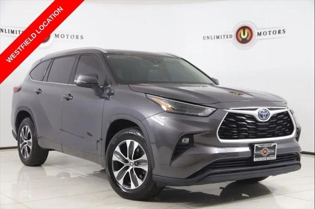 2022 Toyota Highlander Hybrid XLE for sale in Westfield, IN
